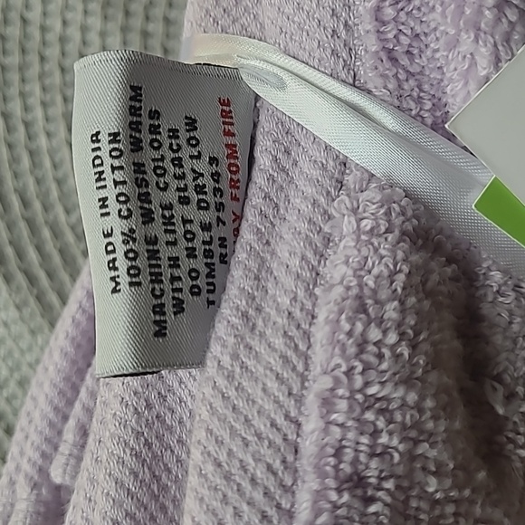 Nicole Miller Washcloth Set - Picture 7 of 7